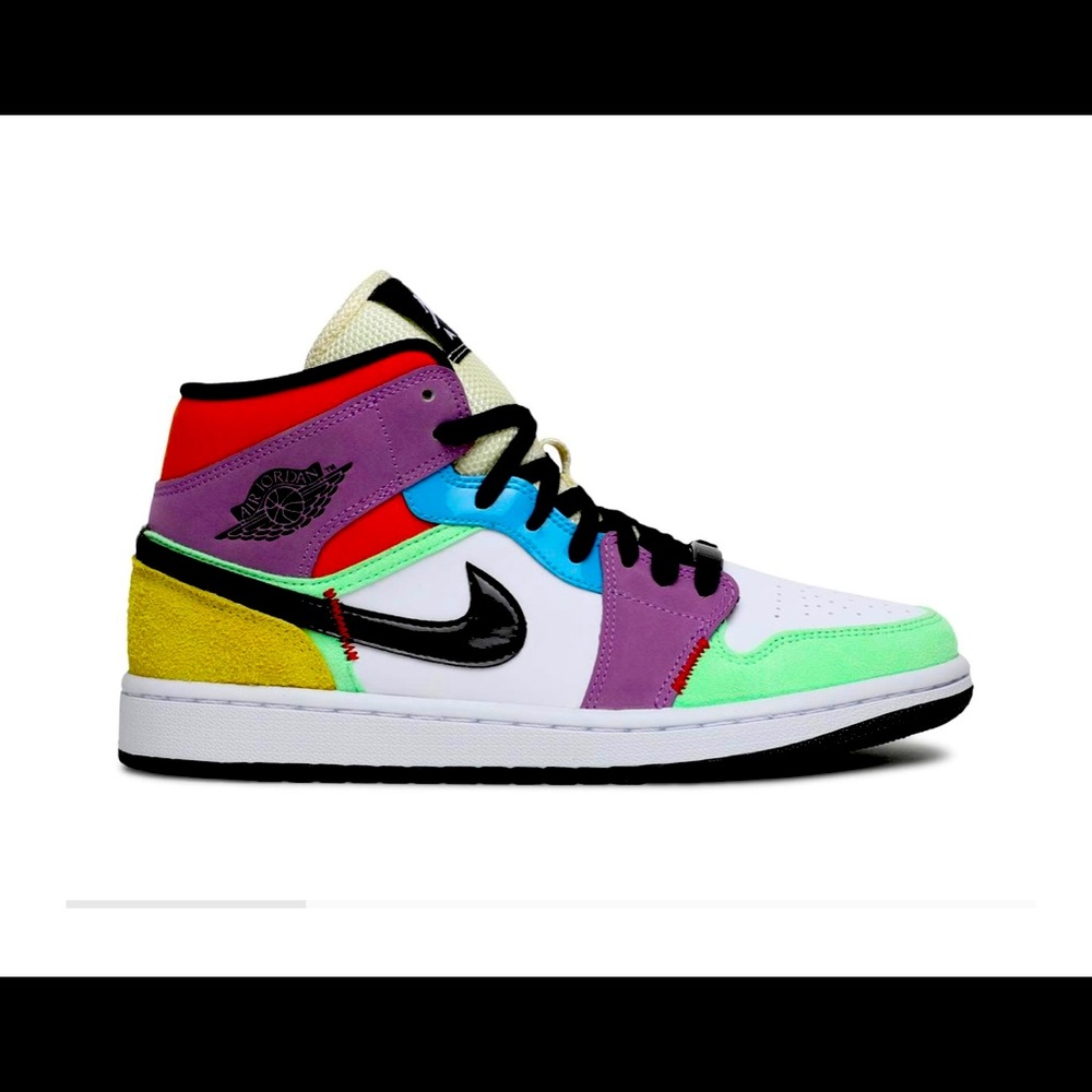 WOMANS AIR JORDAN 1 MID SE 'LIGHTBULB